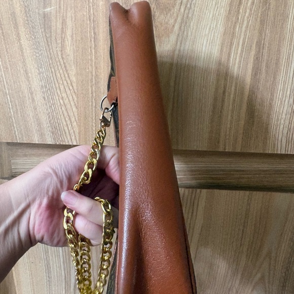 SOLD - Picture 2 of 14